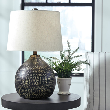 Picture of Maire Table Lamp