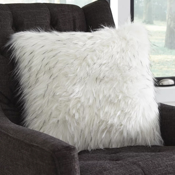 Picture of CALISA WHITE FUR PILLOW