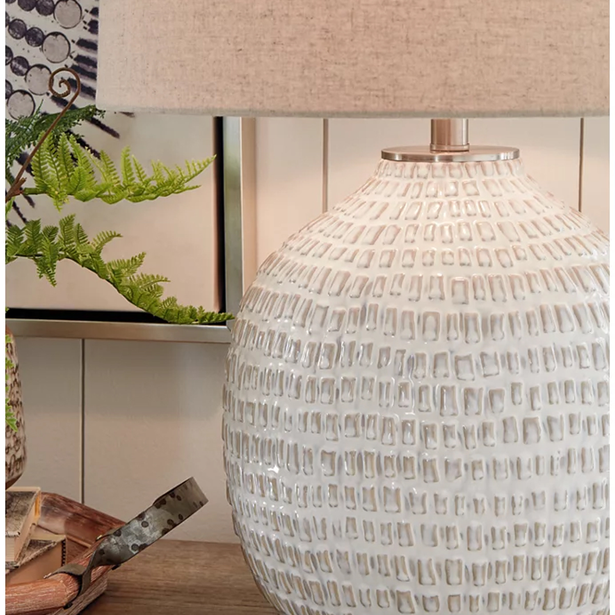 Picture of JAMON CERAMIC TABLE LAMP