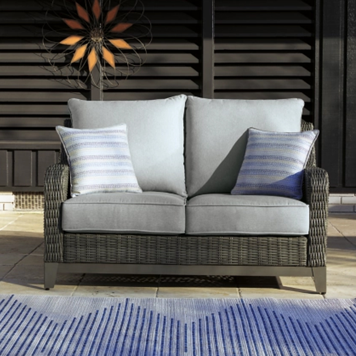 Picture of VERO LOVESEAT