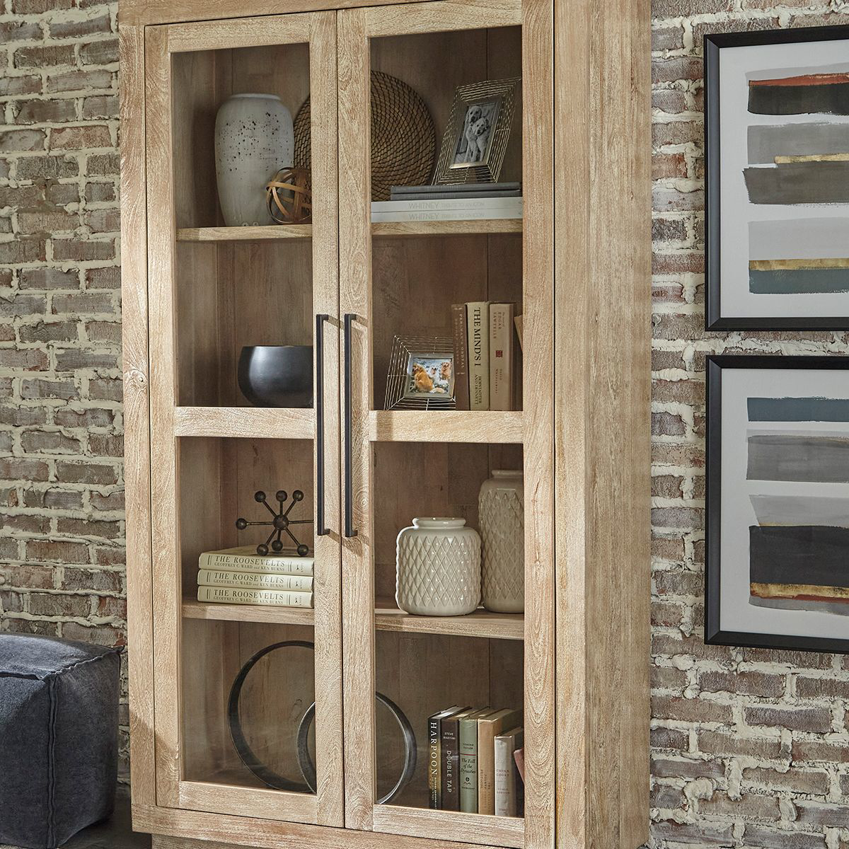 Picture of NASHVILLE ACCENT CABINET