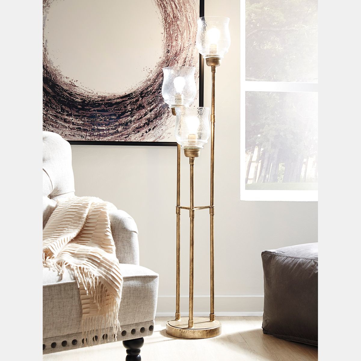 Picture of EMMIE ANT GLD 3 TIER FLR LAMP