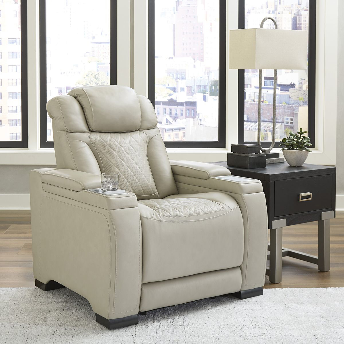 Picture of STRIKER CREAM PWR RECLINER