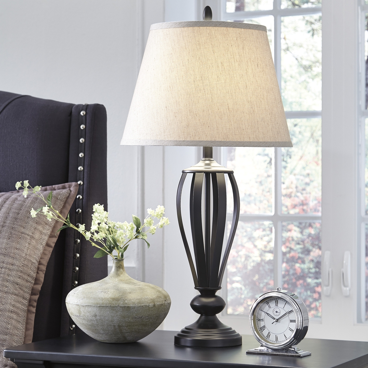 Picture of MILDRED METAL TABLE LAMP(PAIR)