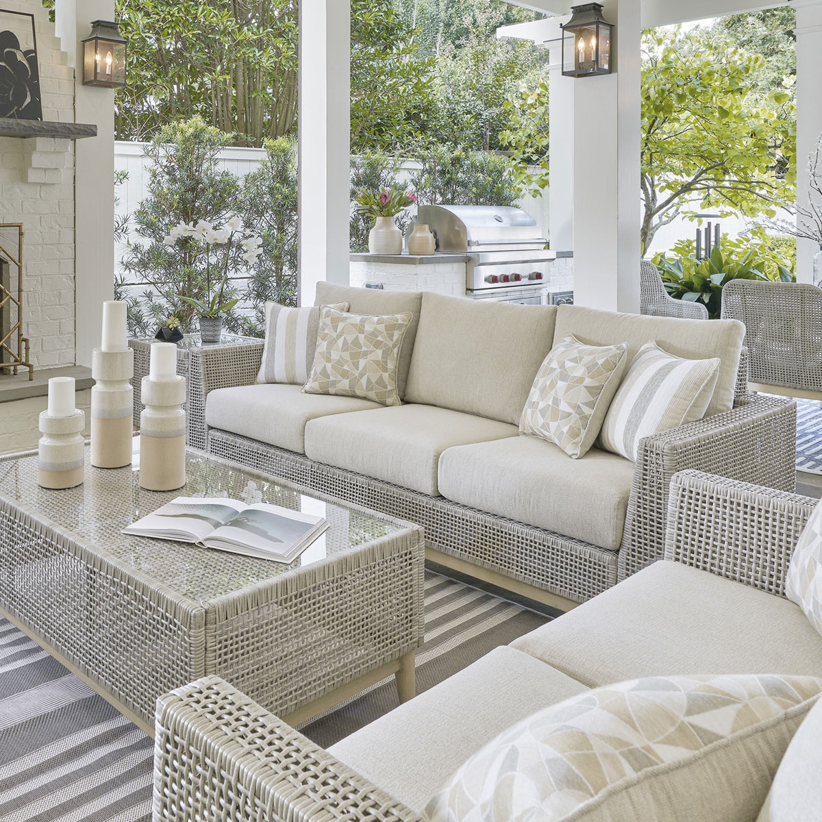 Picture of SETON CREEK SOFA