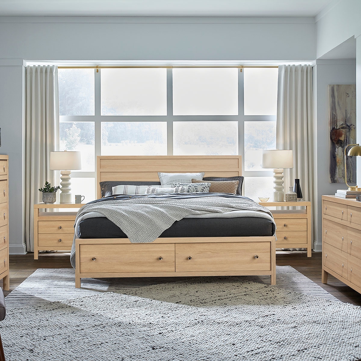Picture of MERRIFIELD STORAGE QUEEN BED 