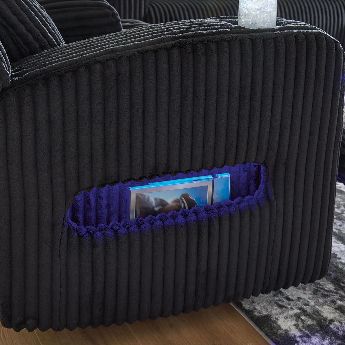 Picture of FOREST LAKE SOFA W/PHR