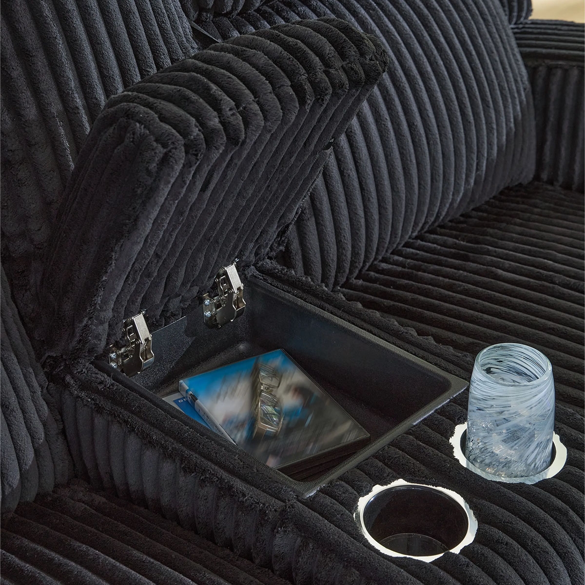 Picture of FOREST LAKE LOVESEAT W/ CONSOLE & POWER HEADREST