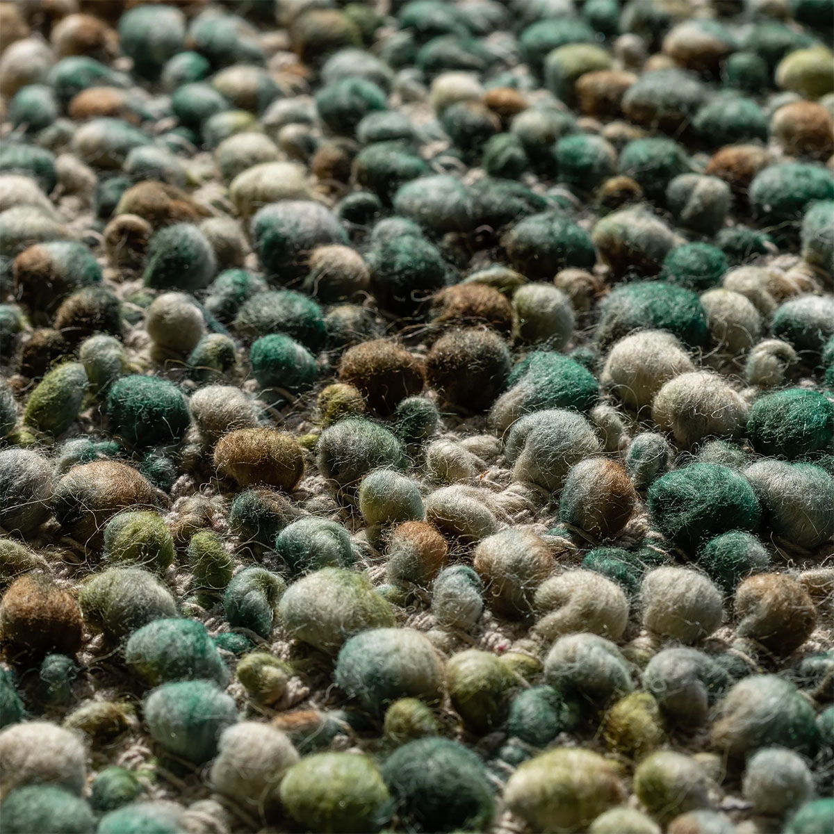 Picture of HANU 1 TEAL 5X7'6 RUG