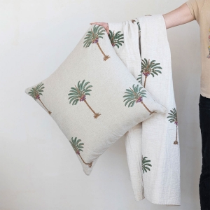 Picture of 24" PALM LINEN BLOCK PILLOW